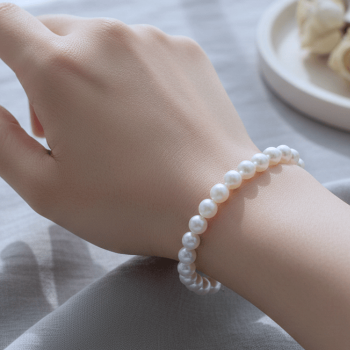 White Glass Pearl Stretch Bracelet